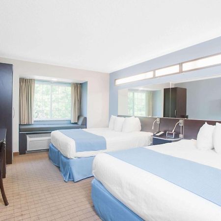 Microtel Inn & Suites Bath Exterior foto