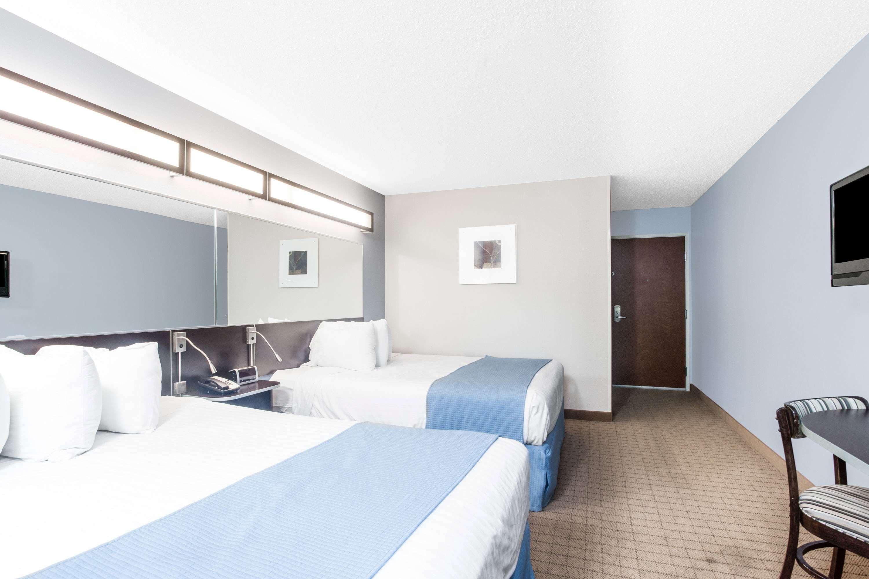 Microtel Inn & Suites Bath Exterior foto